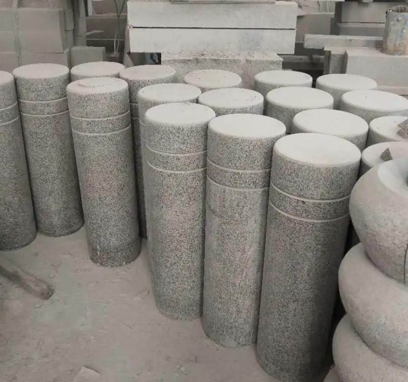 成都挡车石的两种常用类型 - 成都石材厂家-大理石背景墙-花岗石雕塑